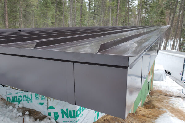 fascia-panels-allow-for-thermal-movement